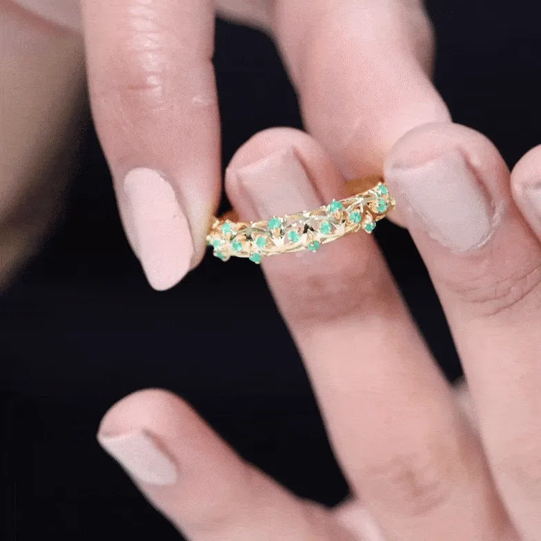 1/2 CT Emerald Filigree Band Ring in Prong Setting