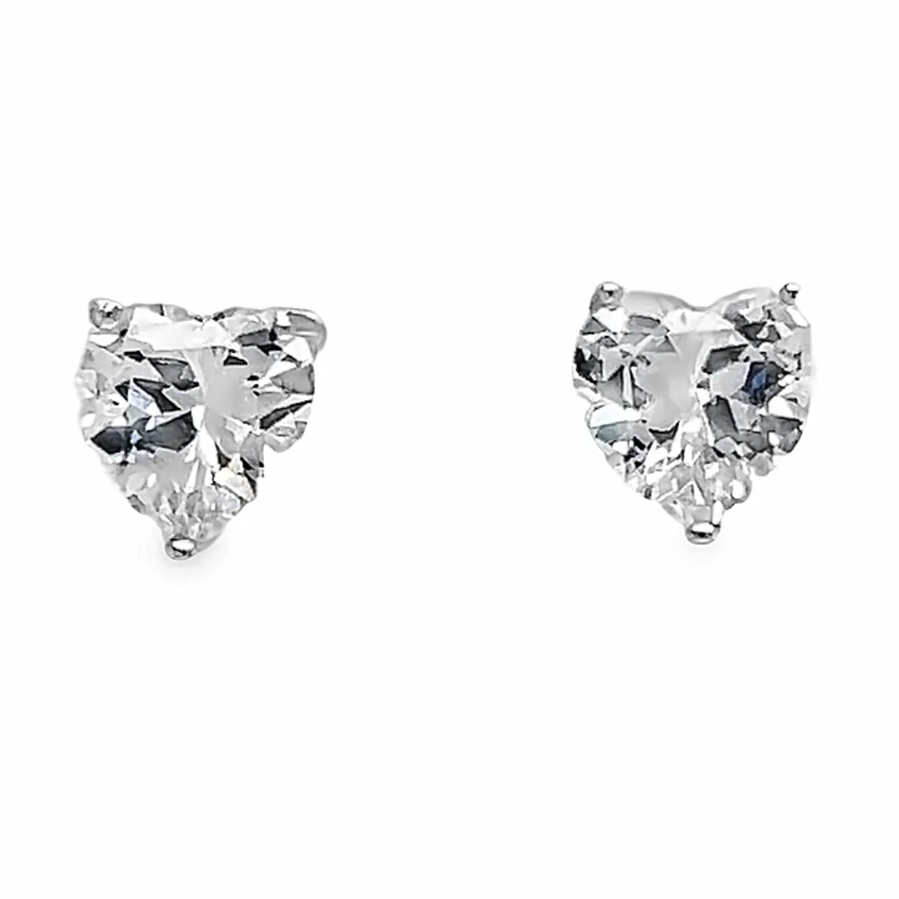 A855 Diamond Heart Post Earrings 8mm
