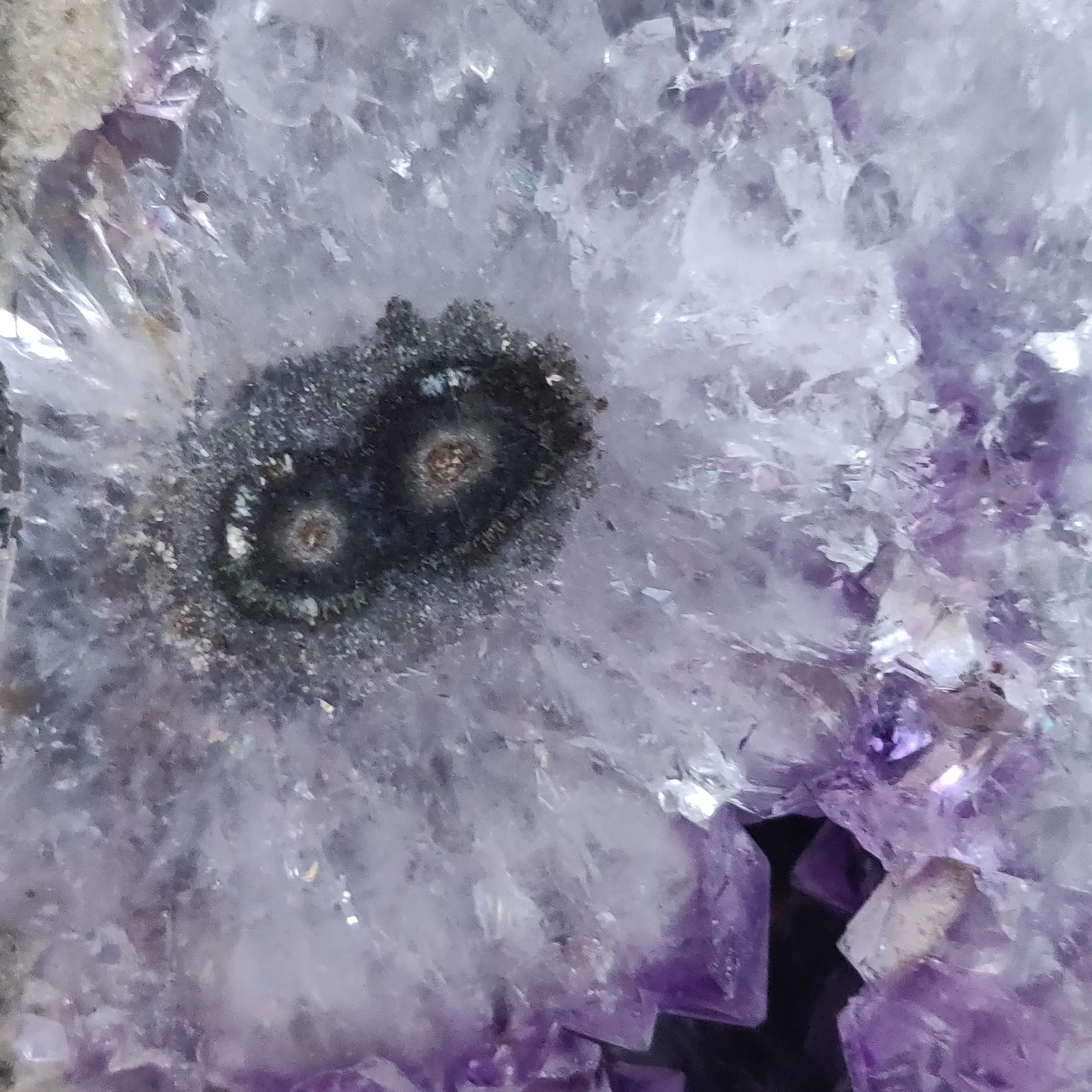Amethyst Desktop Cathedral (#4)