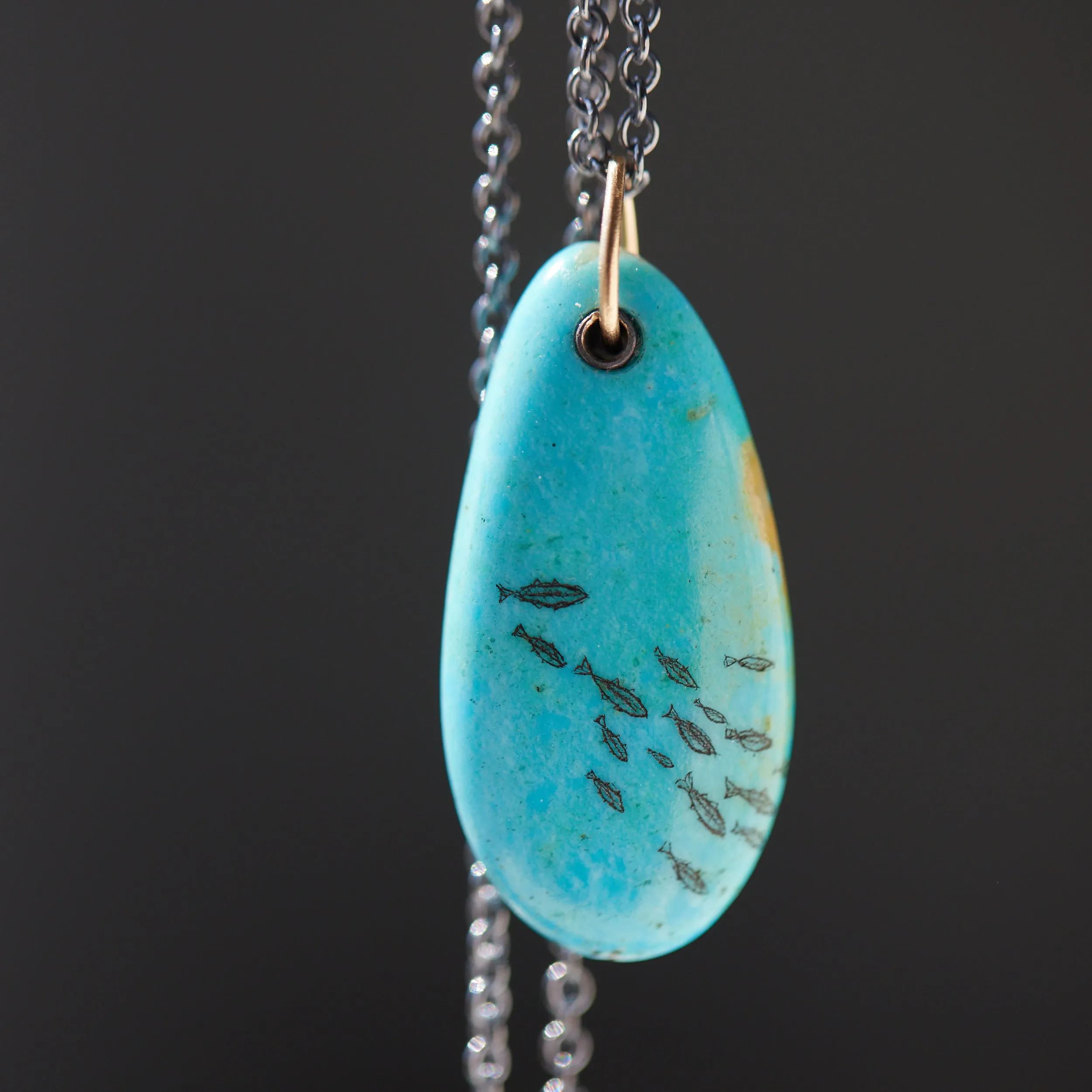 Atlantic Run Kingman Turquoise Scrimshaw Necklace