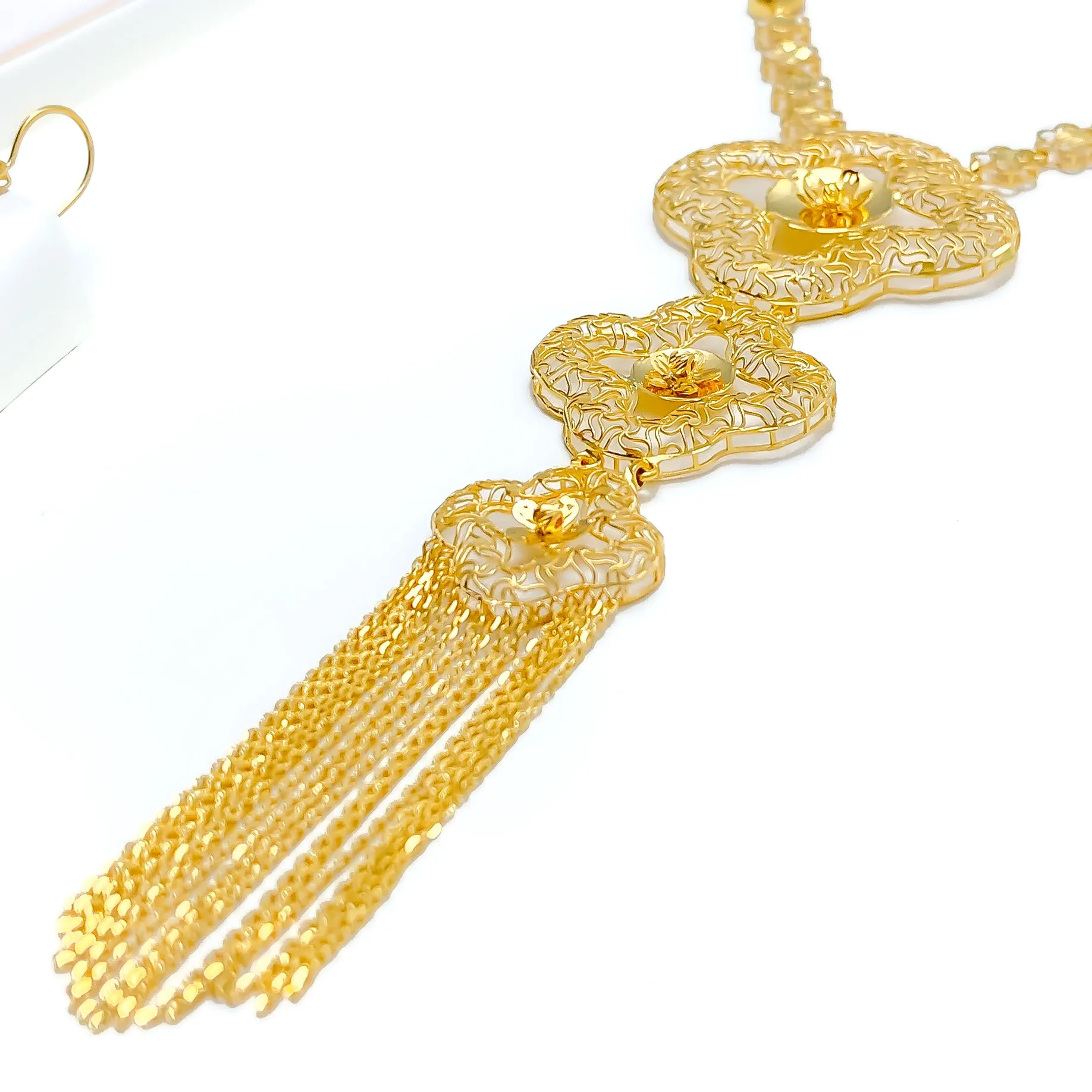Attractive Triple Jali Flower 5-Piece 21k Gold Necklace Set