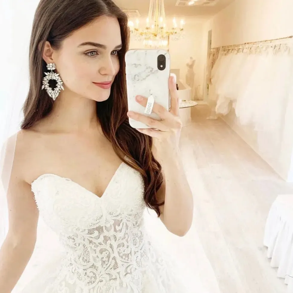 Aubrie Chandeliers
