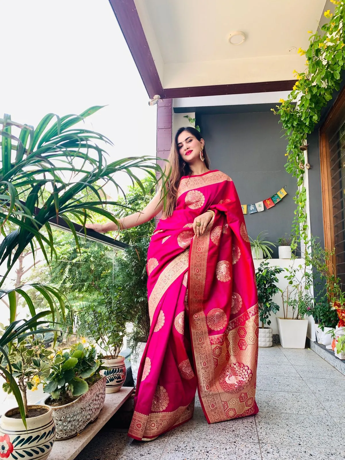 BEAUTIFUL RICH PALLU & ZARI SAREE