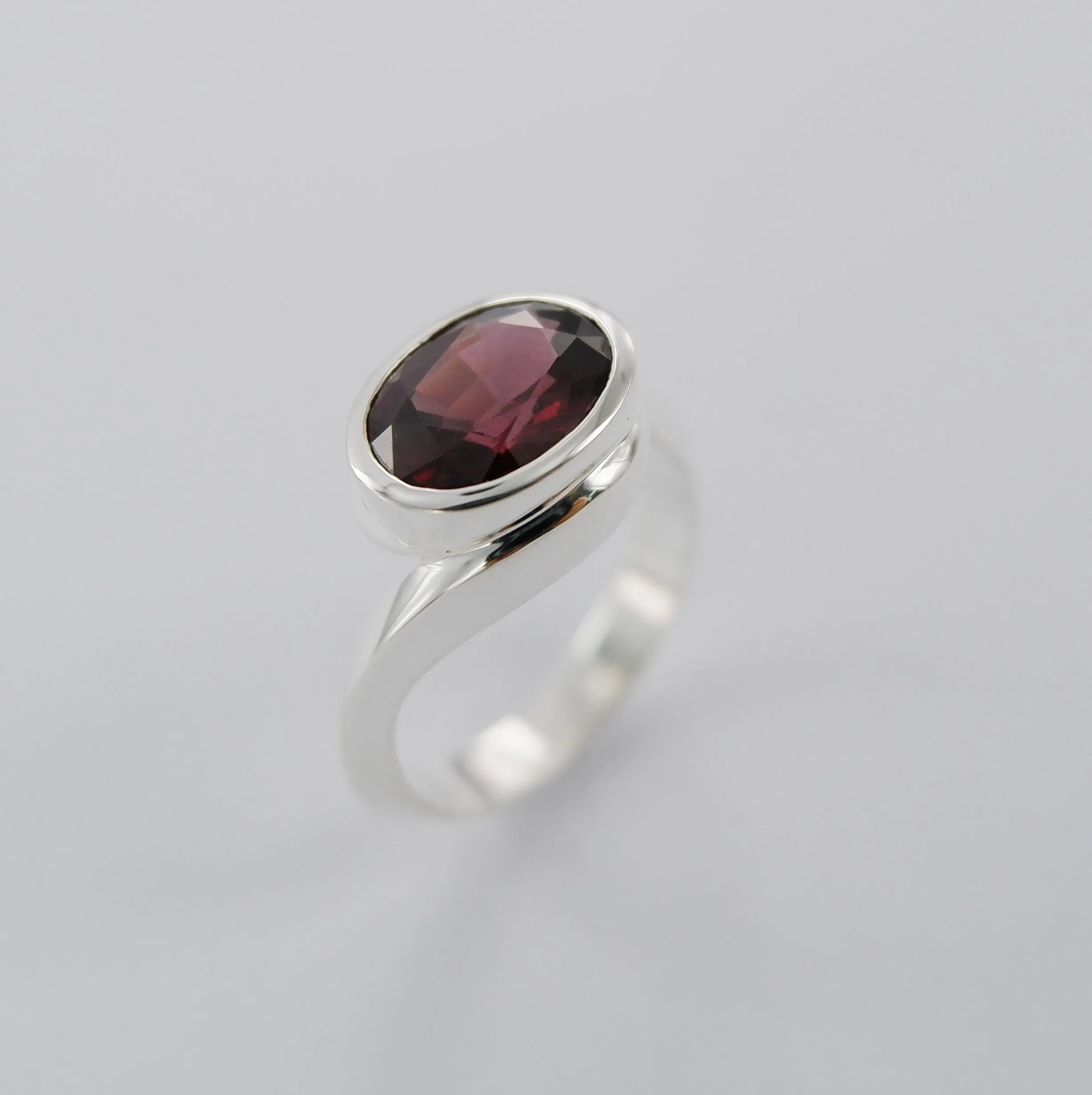 Embrace Ring Ai146R