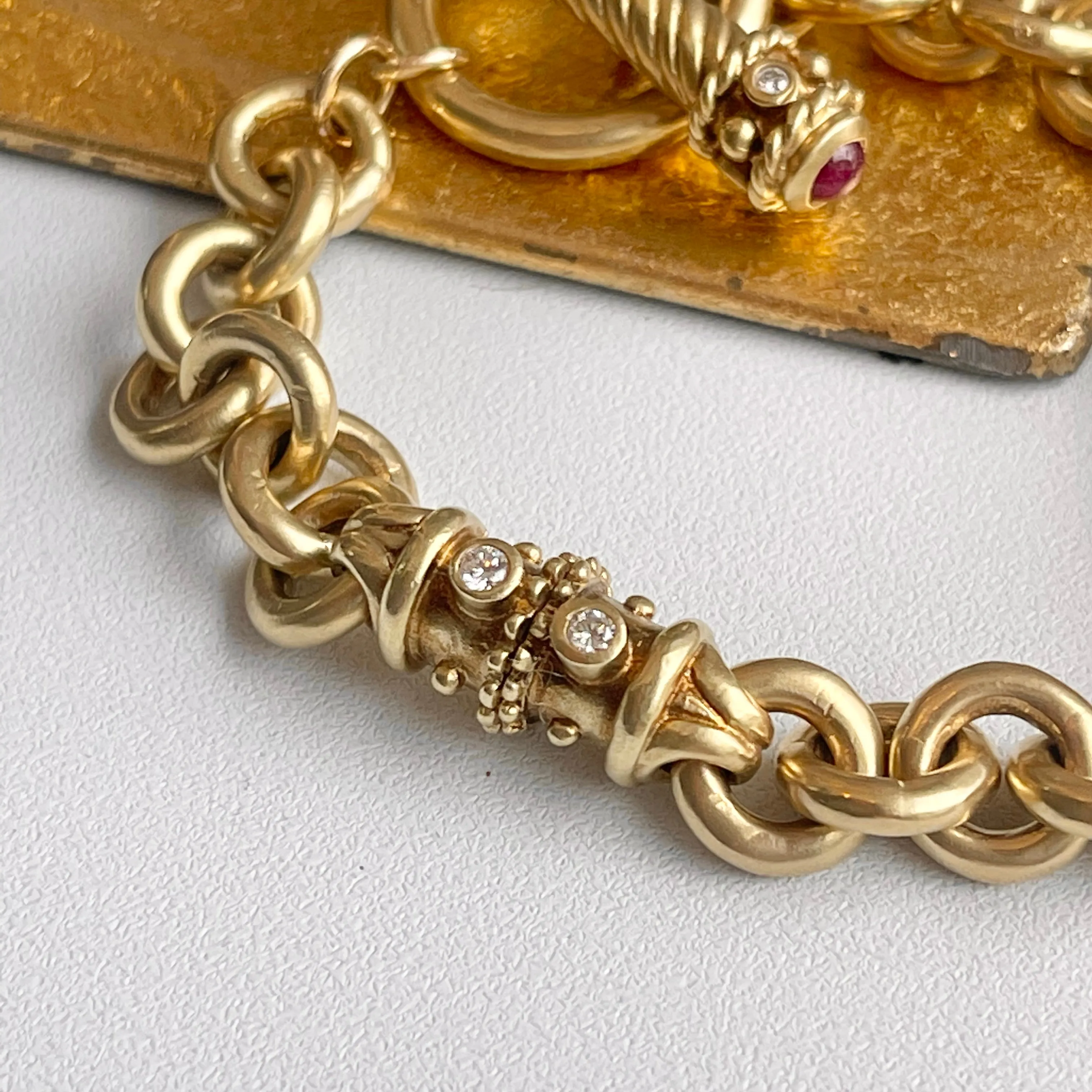Estate 14KT Yellow Gold Byzantine Rolo Diamond   Ruby Toggle Bracelet