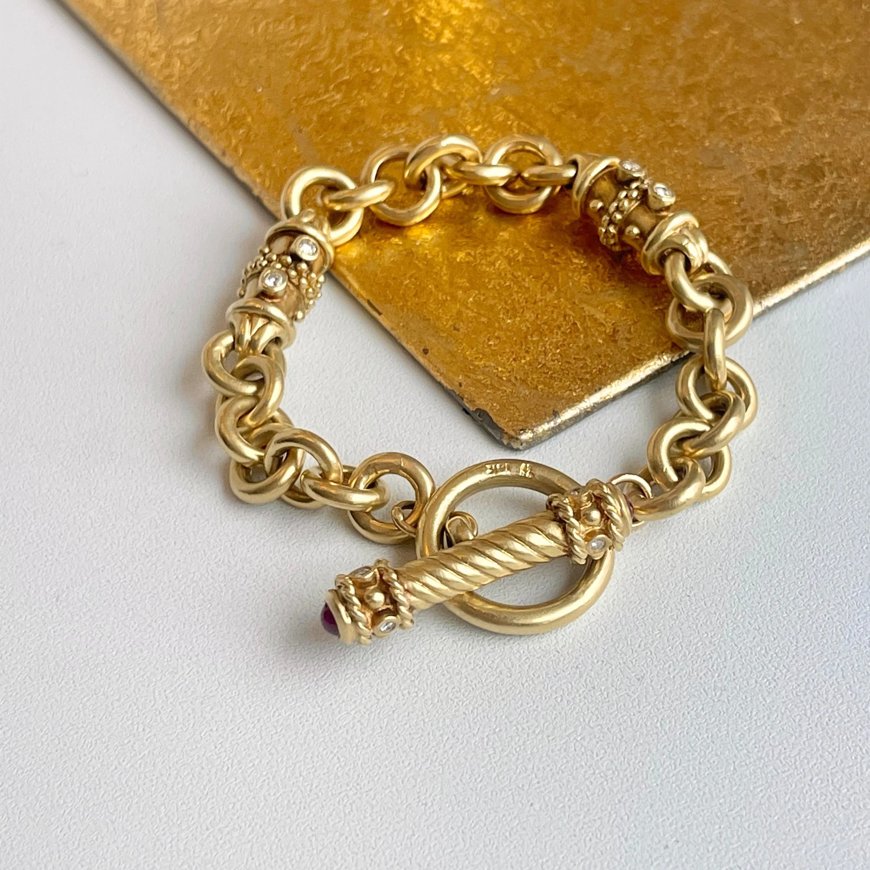 Estate 14KT Yellow Gold Byzantine Rolo Diamond   Ruby Toggle Bracelet