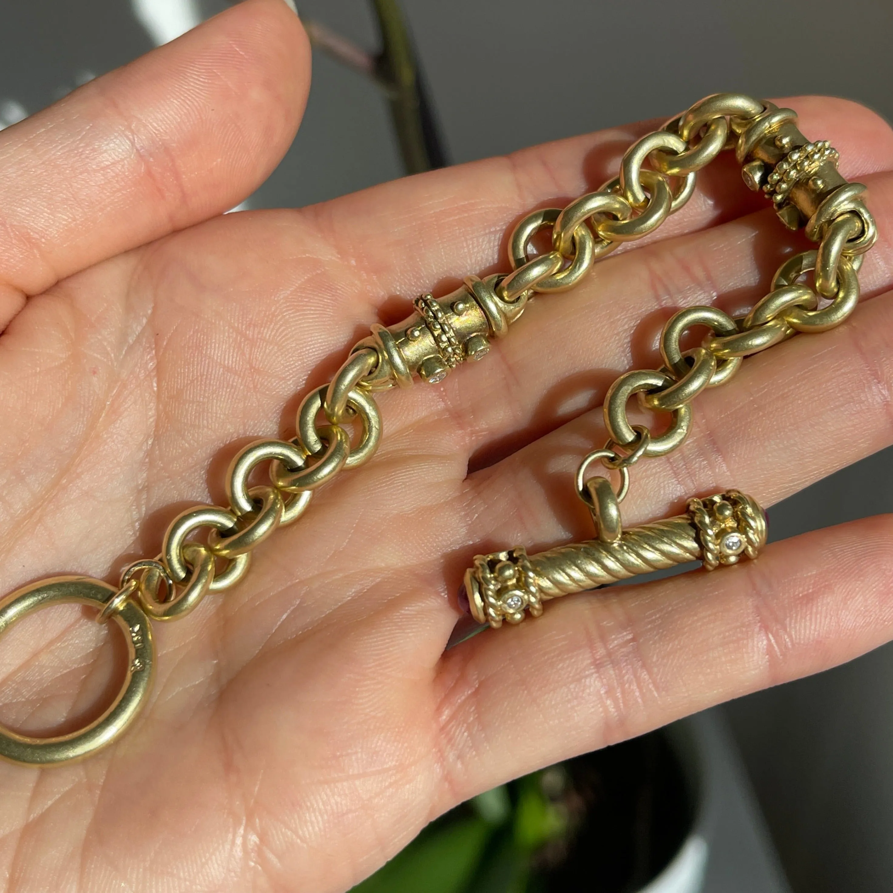 Estate 14KT Yellow Gold Byzantine Rolo Diamond   Ruby Toggle Bracelet