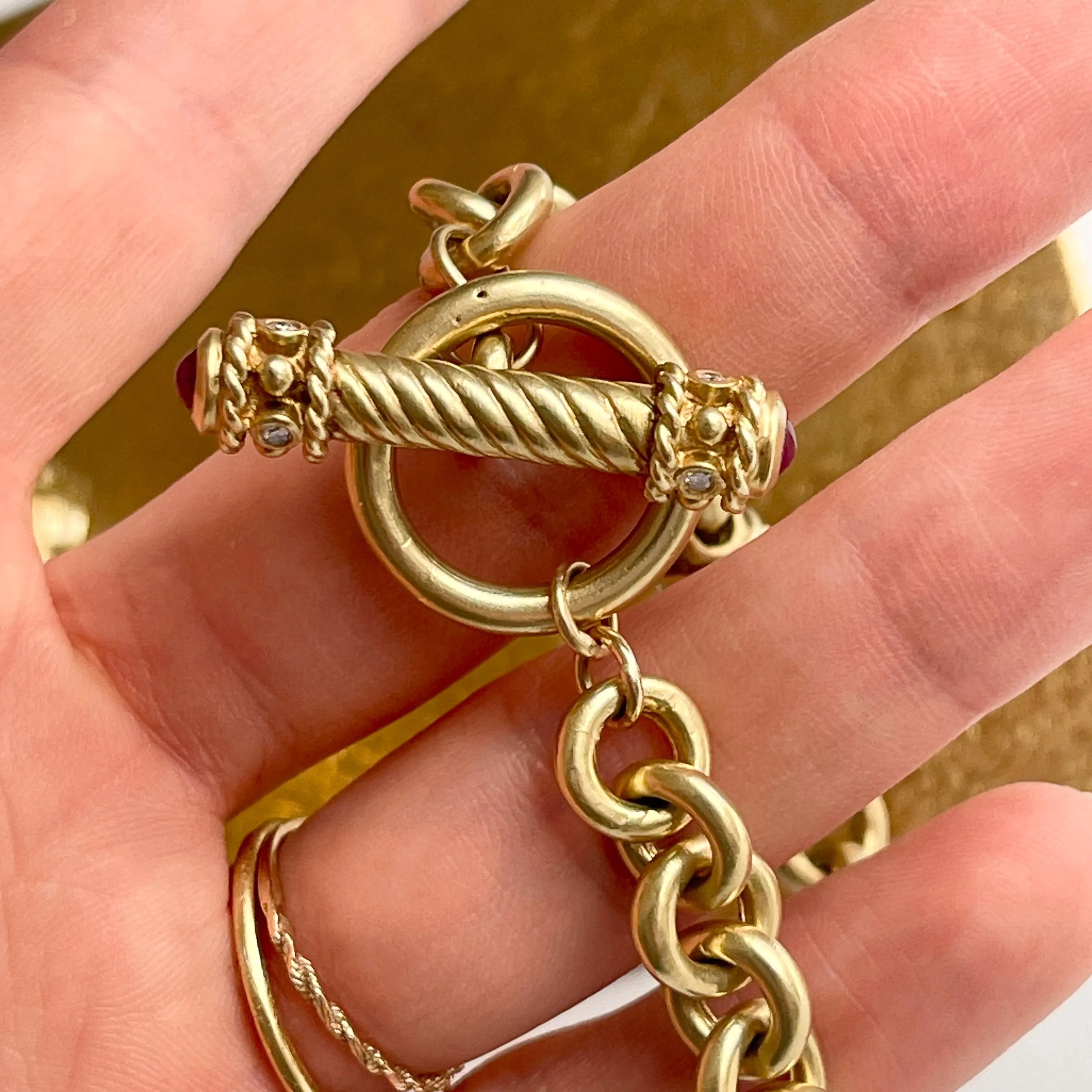 Estate 14KT Yellow Gold Byzantine Rolo Diamond   Ruby Toggle Bracelet