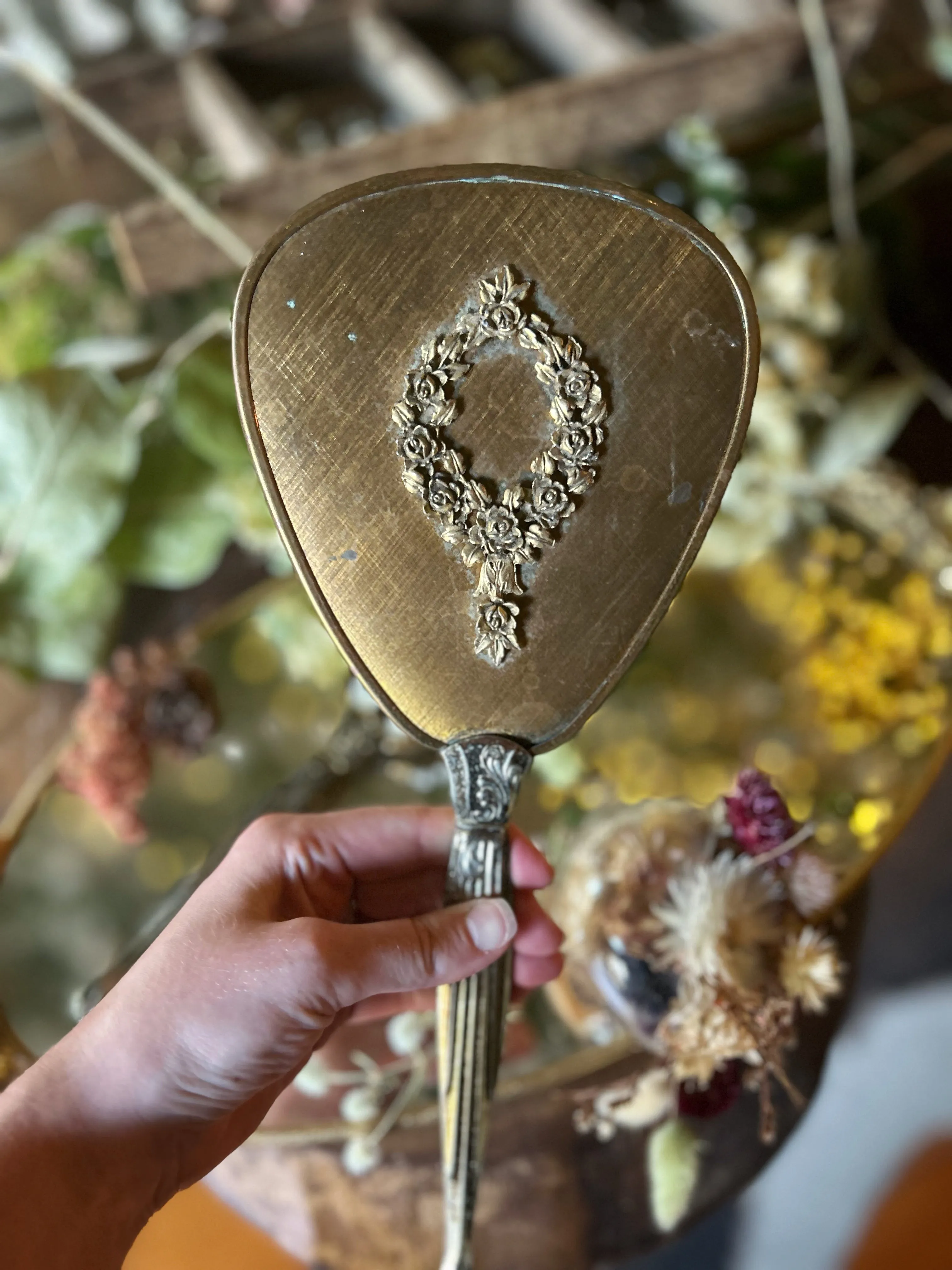 Filigree Antique Floral Hand Mirror Set