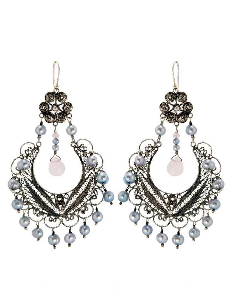 Frida chandelier earrings - ice blue pearl