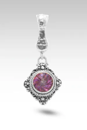 Goodness & Love Pendant™ in Northern Lights™ Mystic Quartz