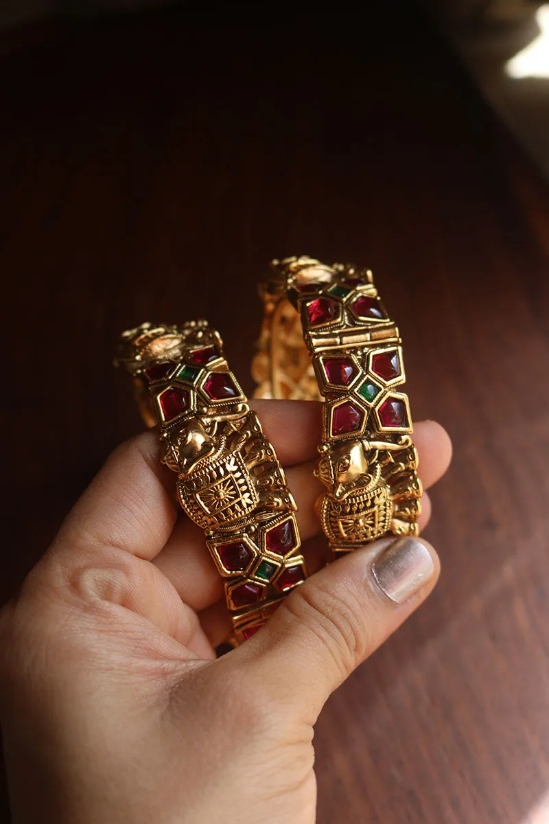 Haathi Ruby Flower Set of 2 Kadas