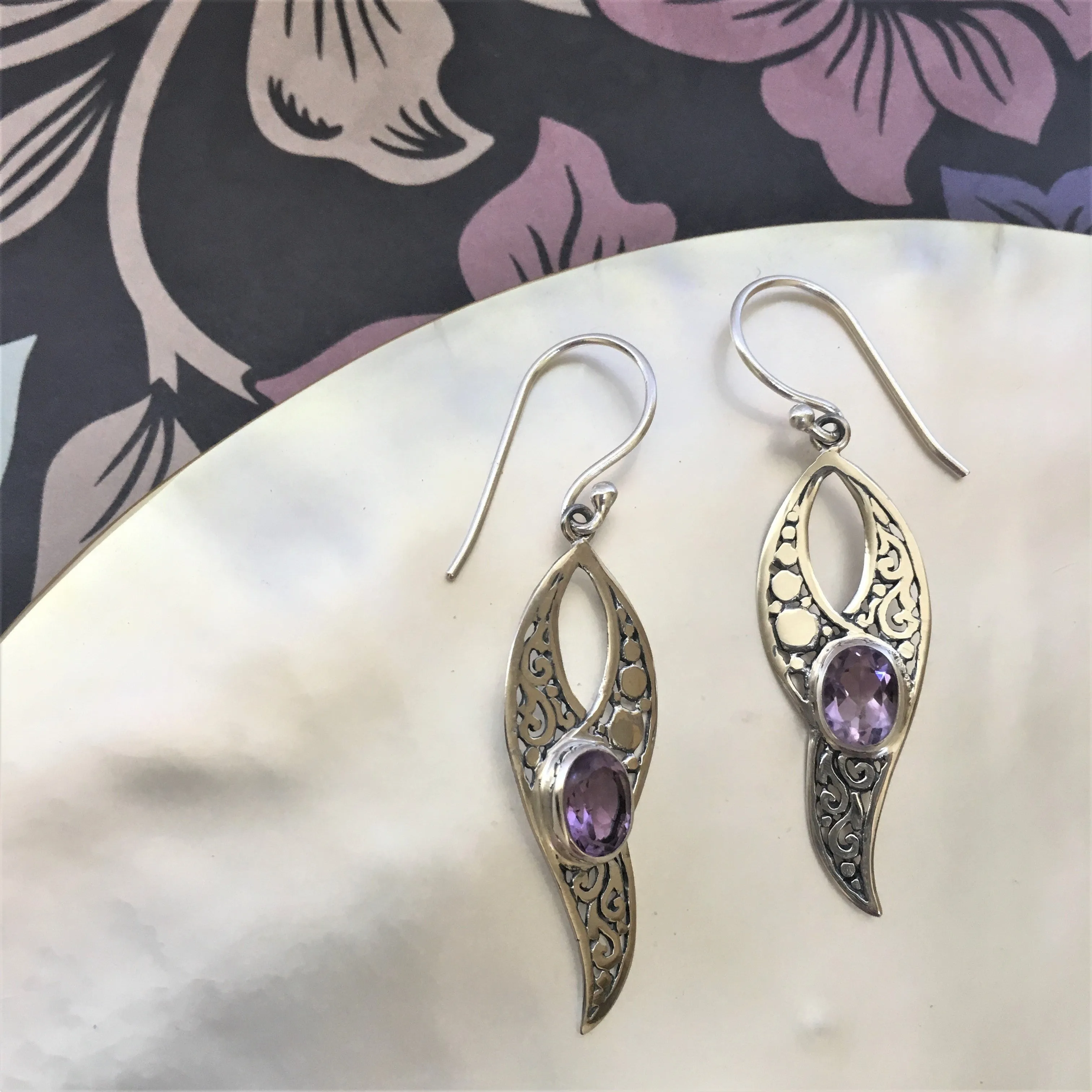 Hyacinth Earrings - VE259