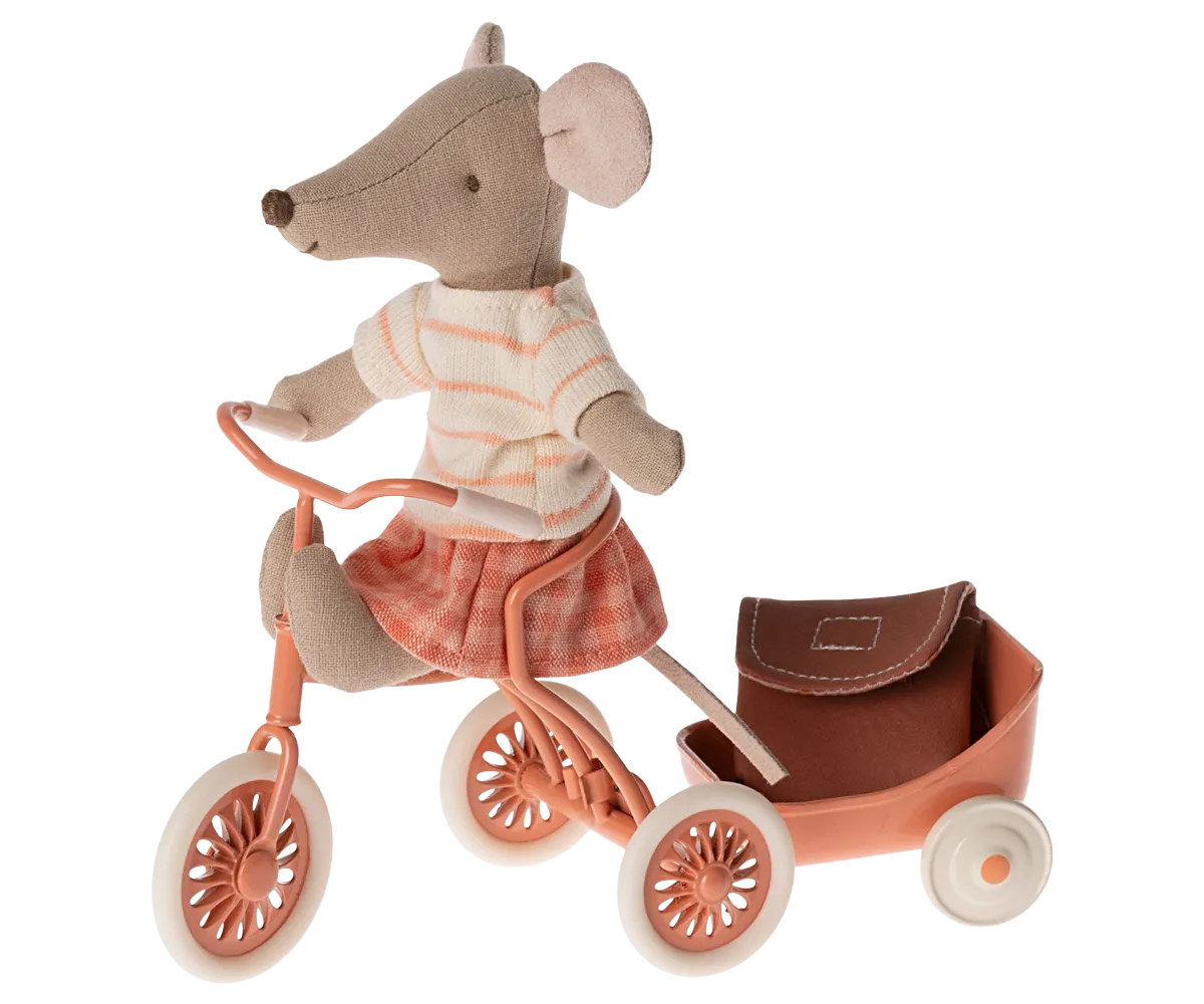 Maileg Tricycle Mouse with Bag – Big Sister (Coral)