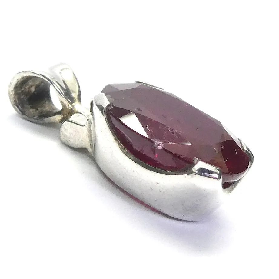 Ruby Pendant, Faceted Oval, 925 Sterling Silver, g1