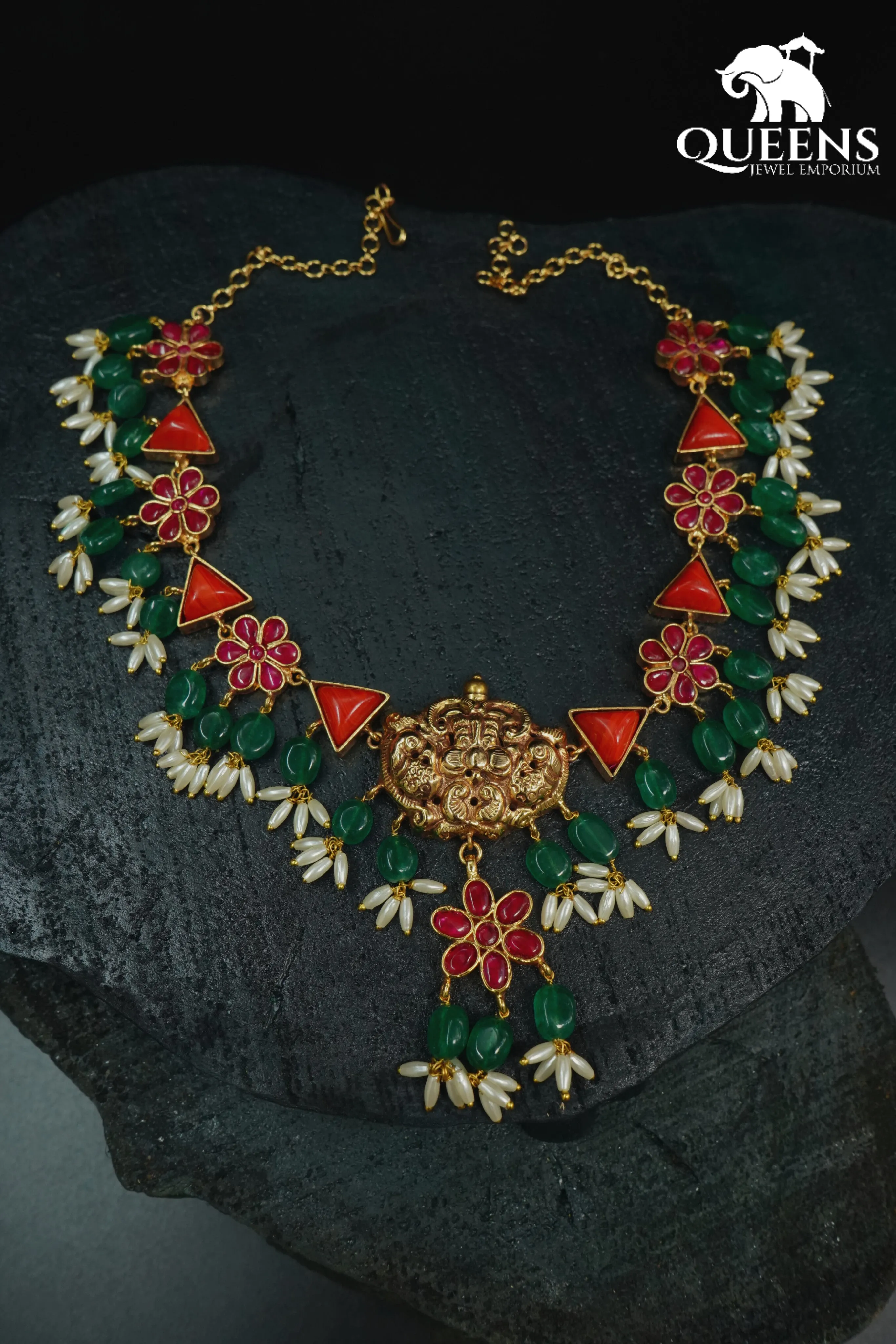 VAISHALI CORAL NECKLACE
